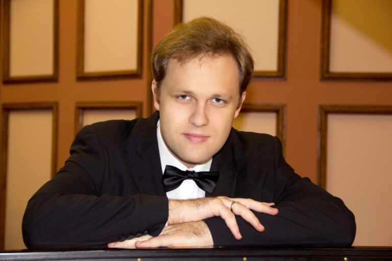 26 августа. Алексей Чернов.