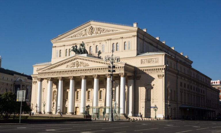 18 января. Открытие новго здания Большого театра.
