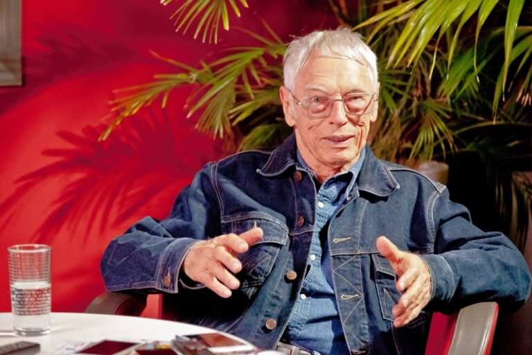 10 марта. Александр Зацепин.