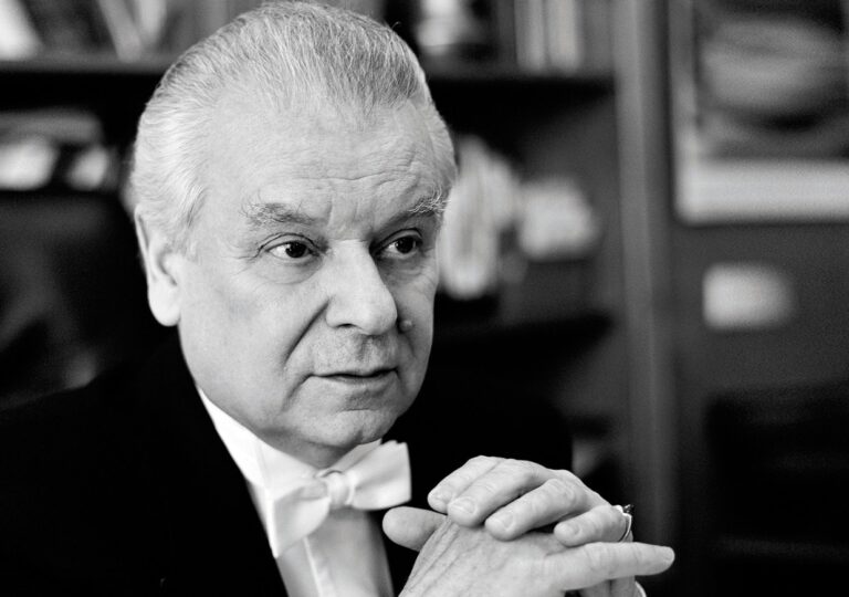 4 марта. Юрий Симонов.